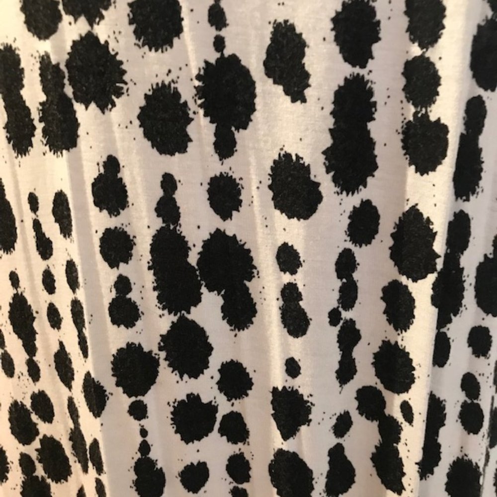 Cool B/W Racer Back Maxi Dress - Picture 3 of 3
